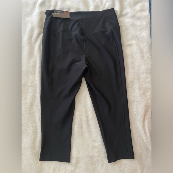 Nike medium black NWT Leggings - Picture 7 of 7